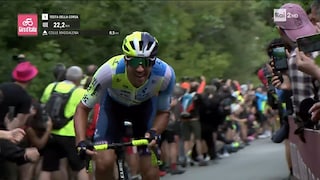 Giro d-Italia 2024 - 1a tappa - Calmejane conquista il GPM del Colle della Maddalena - 04 05 2024 - RaiPlay