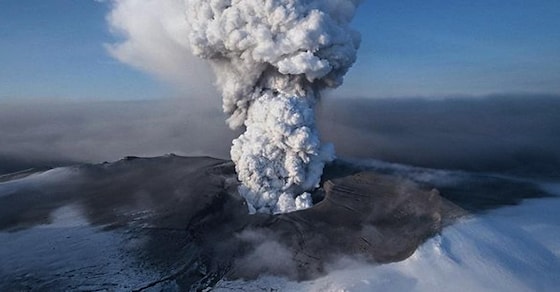 I vulcani dell'Islanda - RAI Ufficio Stampa