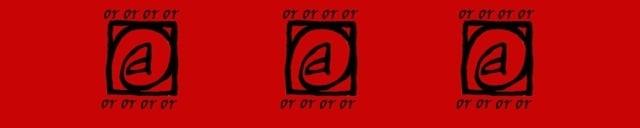 Cornice rettangolare di colore rosso composta dalla sequenza di tre quadrati identici, di colore nero. All'interno il simbolo della chiocciola disegnato da destra verso sinistra e da sinistra verso destra. Lungo il perimetro dei quadrati, la ripetizione della scritta 'Or'.