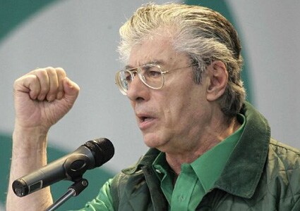 Bossi indagato per truffa allo Stato