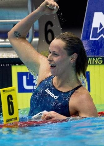 Nuoto: Pellegrini regina anche nei 200