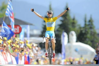 Nibali, vittoria per Casartelli
