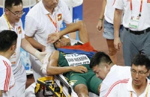Atletica: Van Niekerk in ospedale