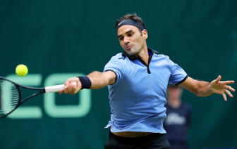 Federer in finale anche ad Halle