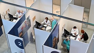 Figliuolo: "Italia seconda in Ue per popolazione vaccinata"