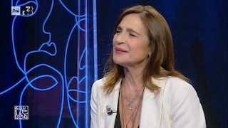 Storie di donne… Lina Sastri: "Vi racconto il film sulla mia vita" - RaiPlay