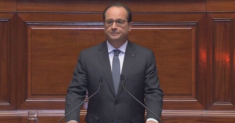 Strage a Parigi, Hollande alle Camere: "Siamo in Guerra". Rientra allarme terrorista in Italia