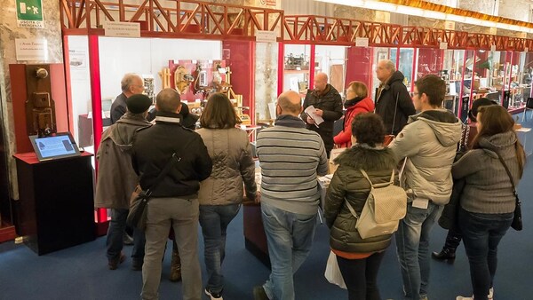 1507033780111_museo radio torino.jpg