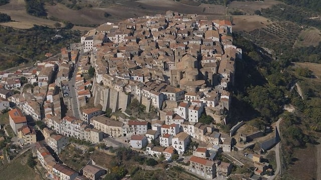 copertina Vieni via con me