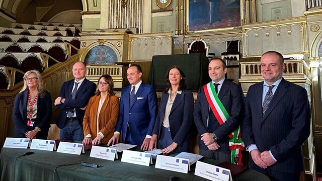 copertina NWNP a Torino