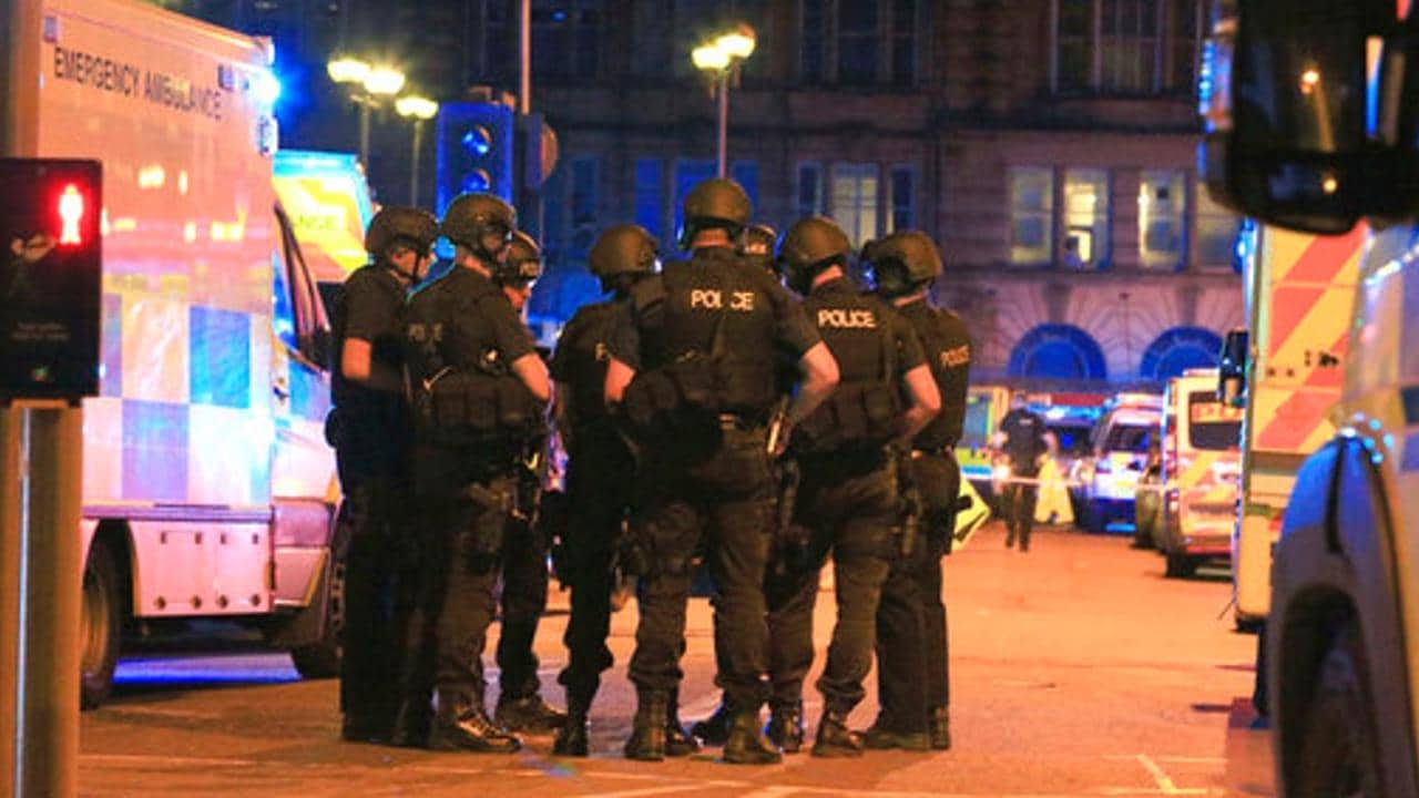 RAI PROGRAMMAZIONE SPECIALE PER L ATTENTATO DI MANCHESTER RAI 