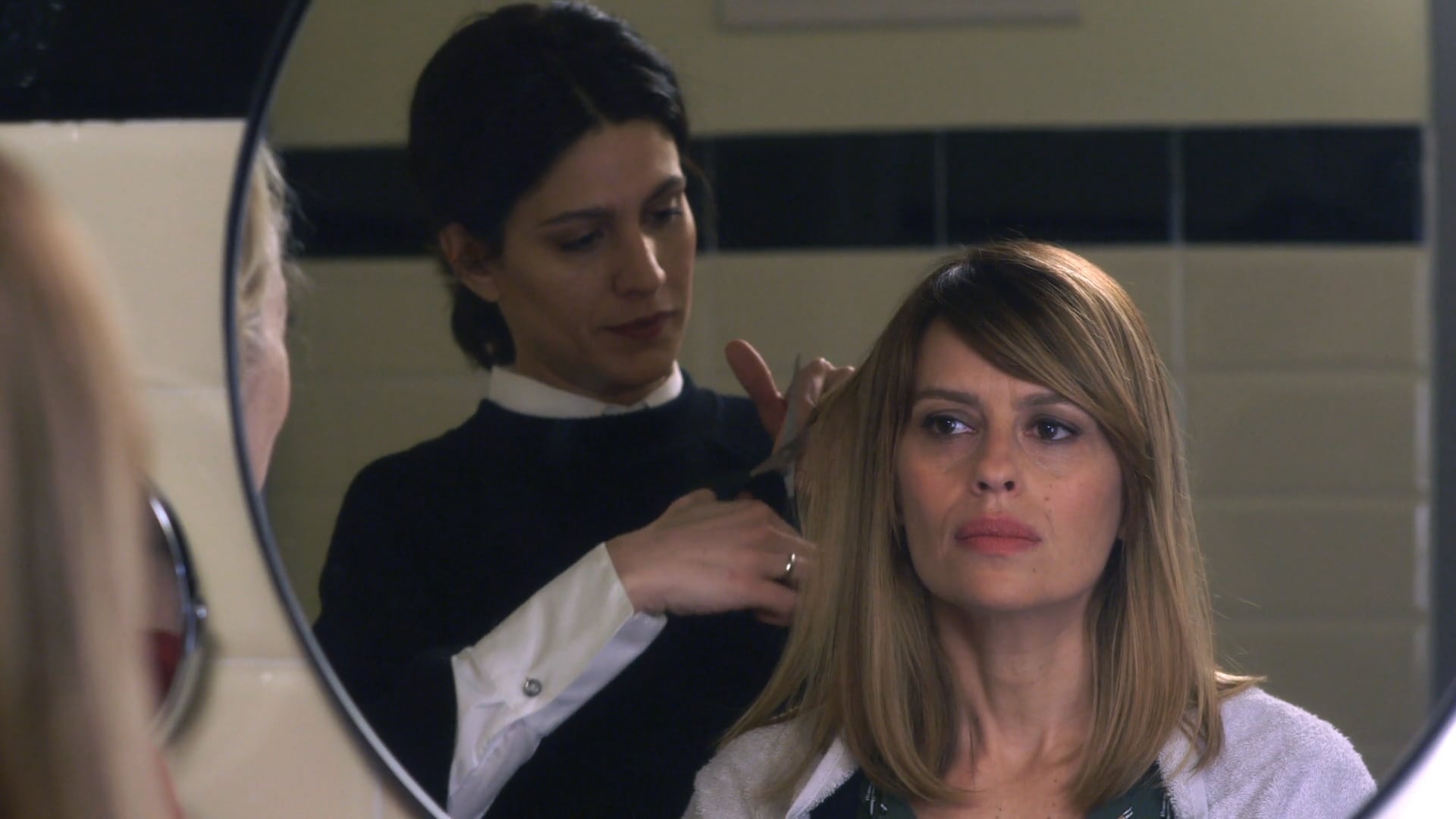 Rai Premium È arrivata la felicità S2E9 - Quando hai cambiato acconciatura