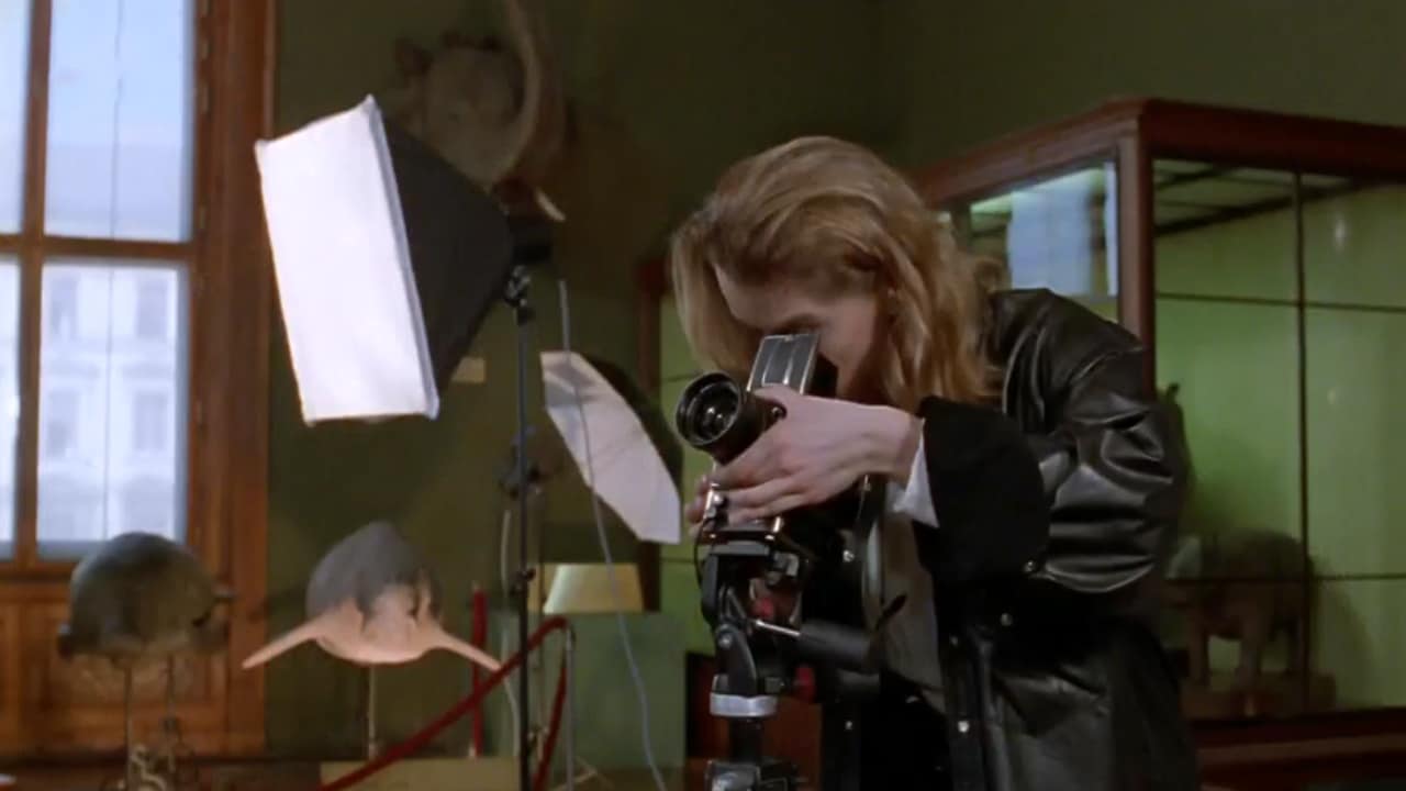 Rai 1 Il Commissario Rex S3E3 - Mistero al museo