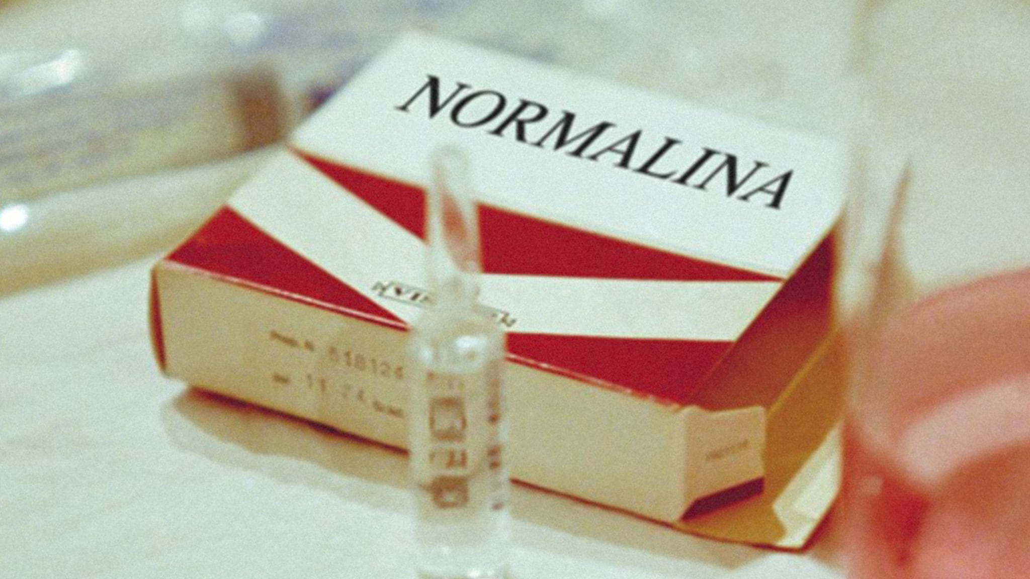 Rai 3 Dinni e la Normalina, ovvero la videopolizia psichiatrica contro i sedicenti nuclei di follia militante