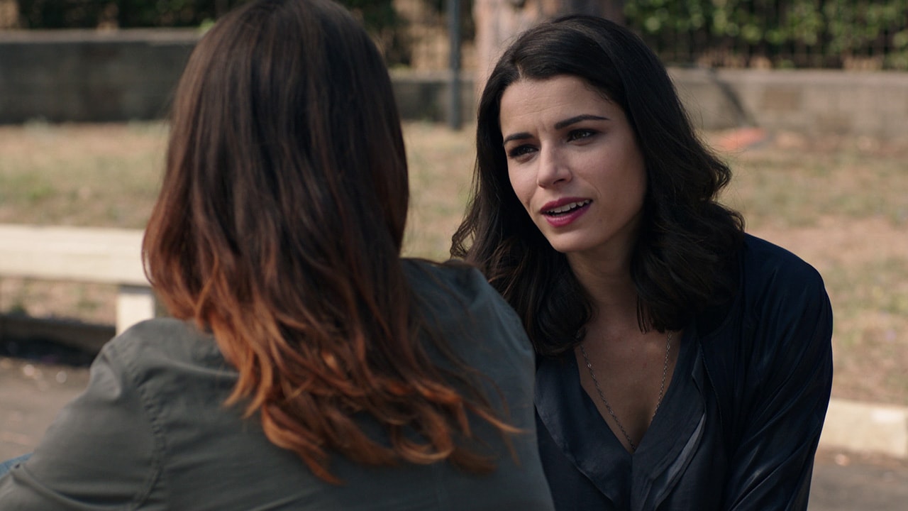 Rai 1 Nero a metà S3E10 - Ah, l'amore, l'amore