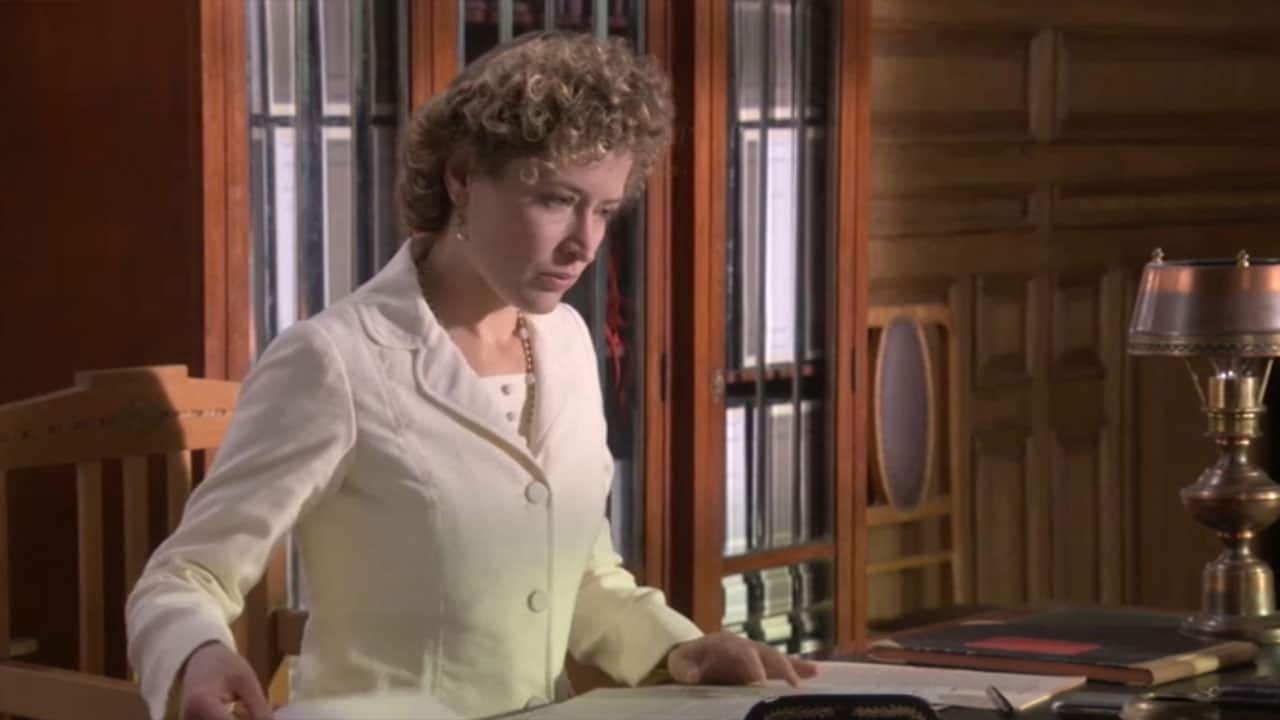 Rai Premium Sei Sorelle - S1E10 - La crisi di Blanca