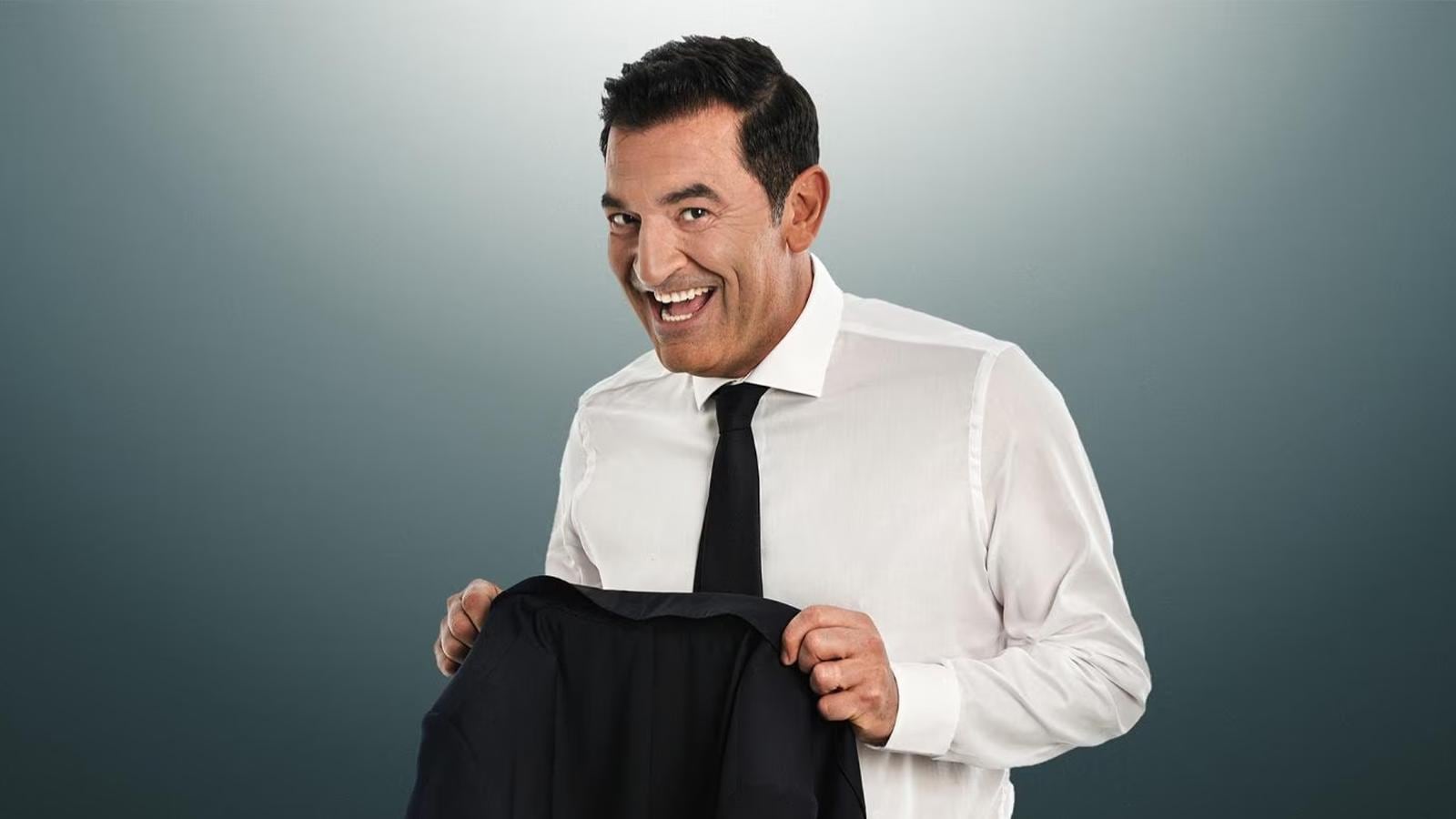 Алайна салах под боссом. Undercover boss постеры. Фильм босс 2011 1 сезон. Алайна салах под боссом. Под боссом.