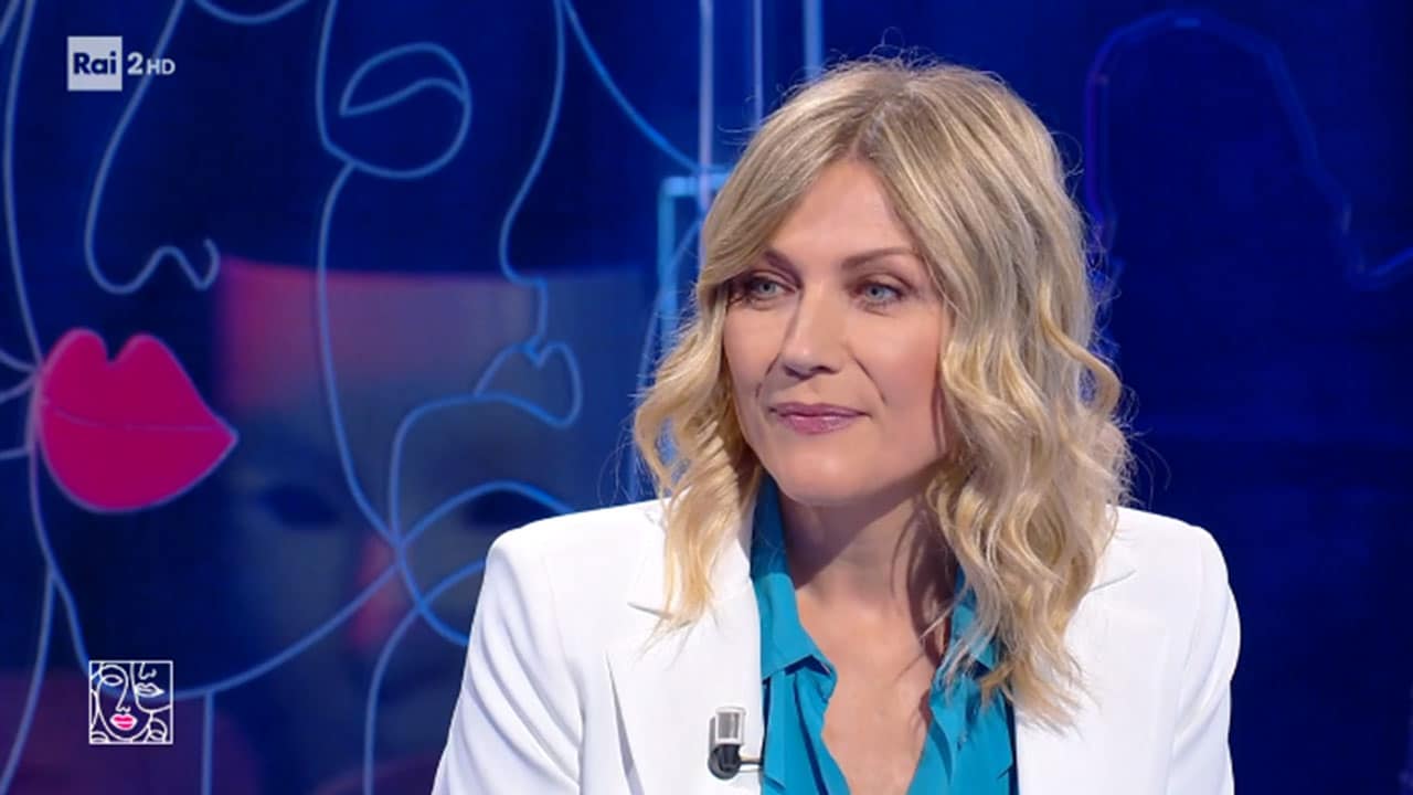 Rai Premium Storie di donne al bivio - Puntata del 22/11/2023