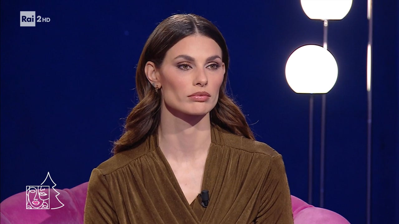 Rai Premium Storie di donne al bivio - Puntata del 13/12/2023