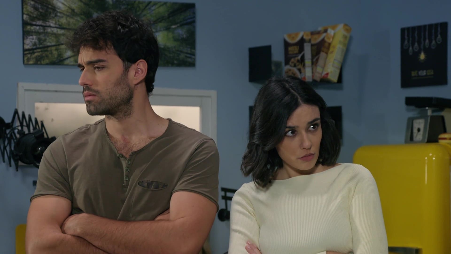 Rai 3 Un posto al sole - Puntata del 16/12/2025 EP6842