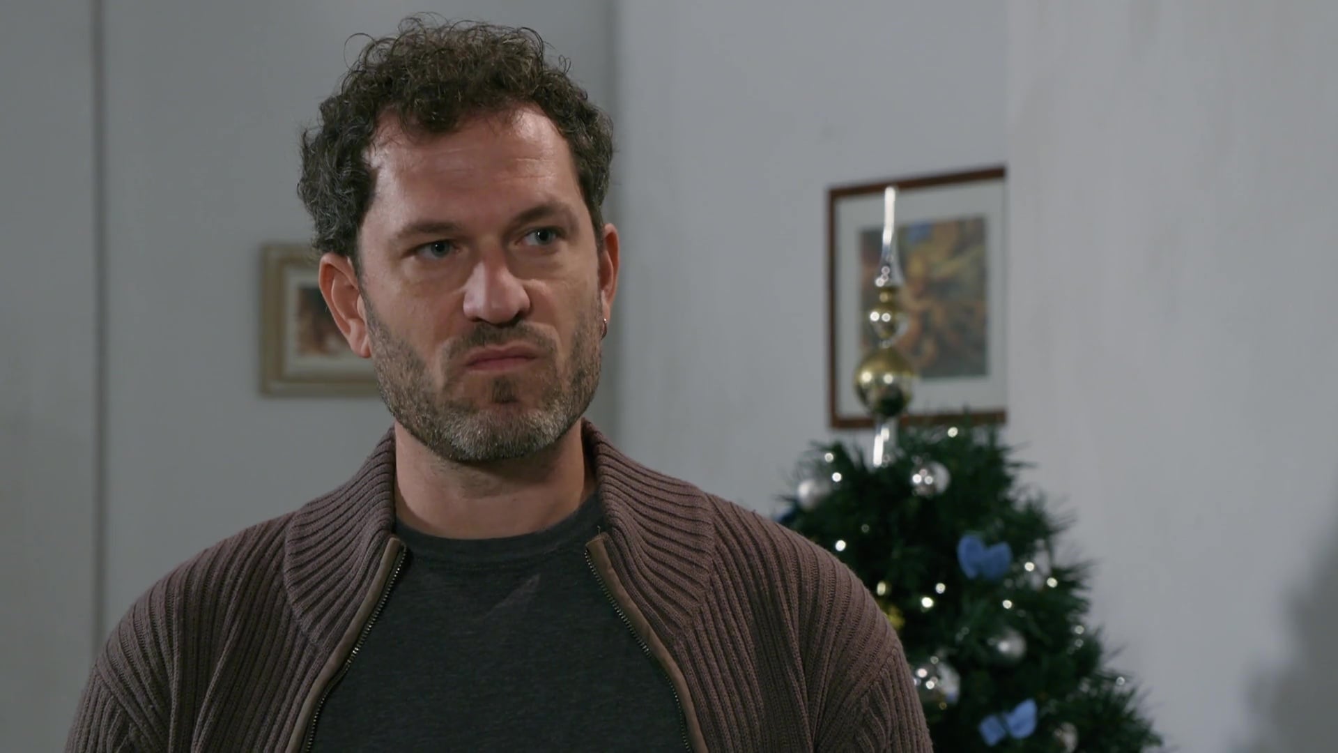 Rai 3 Un posto al sole - Puntata del 18/12/2025 EP6844