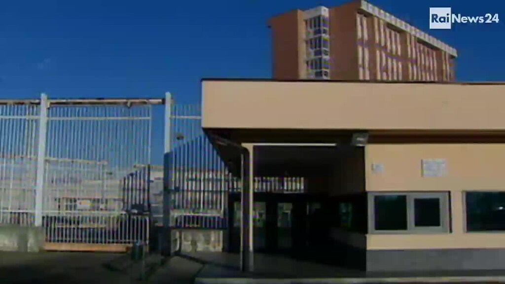 Tragedia In Carcere A Torino Video Rai News