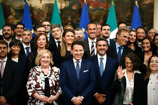 Giuro Di Essere Fedele Alla Repubblica I 42 Sottosegretari Recitano La Formula Photogallery Rai News